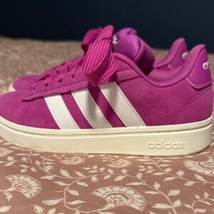 Adidas Women's Fuchsia and White Sneakers size 7